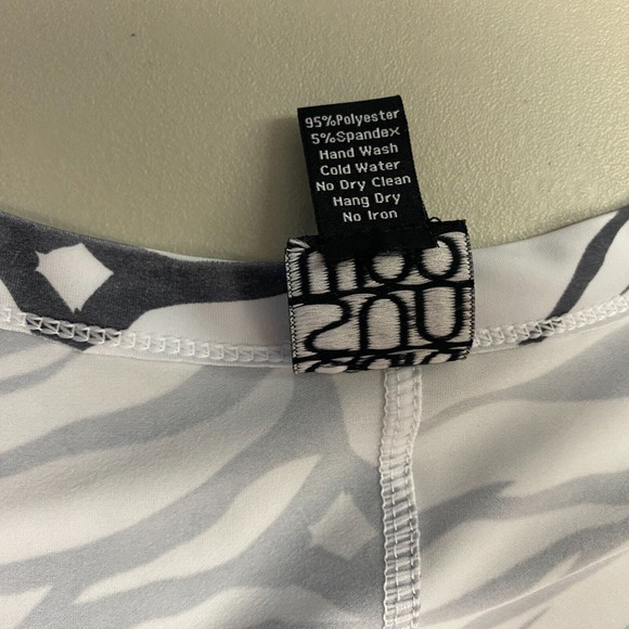 Clara Sun Woo Jacket Womens Large Animal Print Black White Shirred Stretchy Zip - Picture 13 of 14